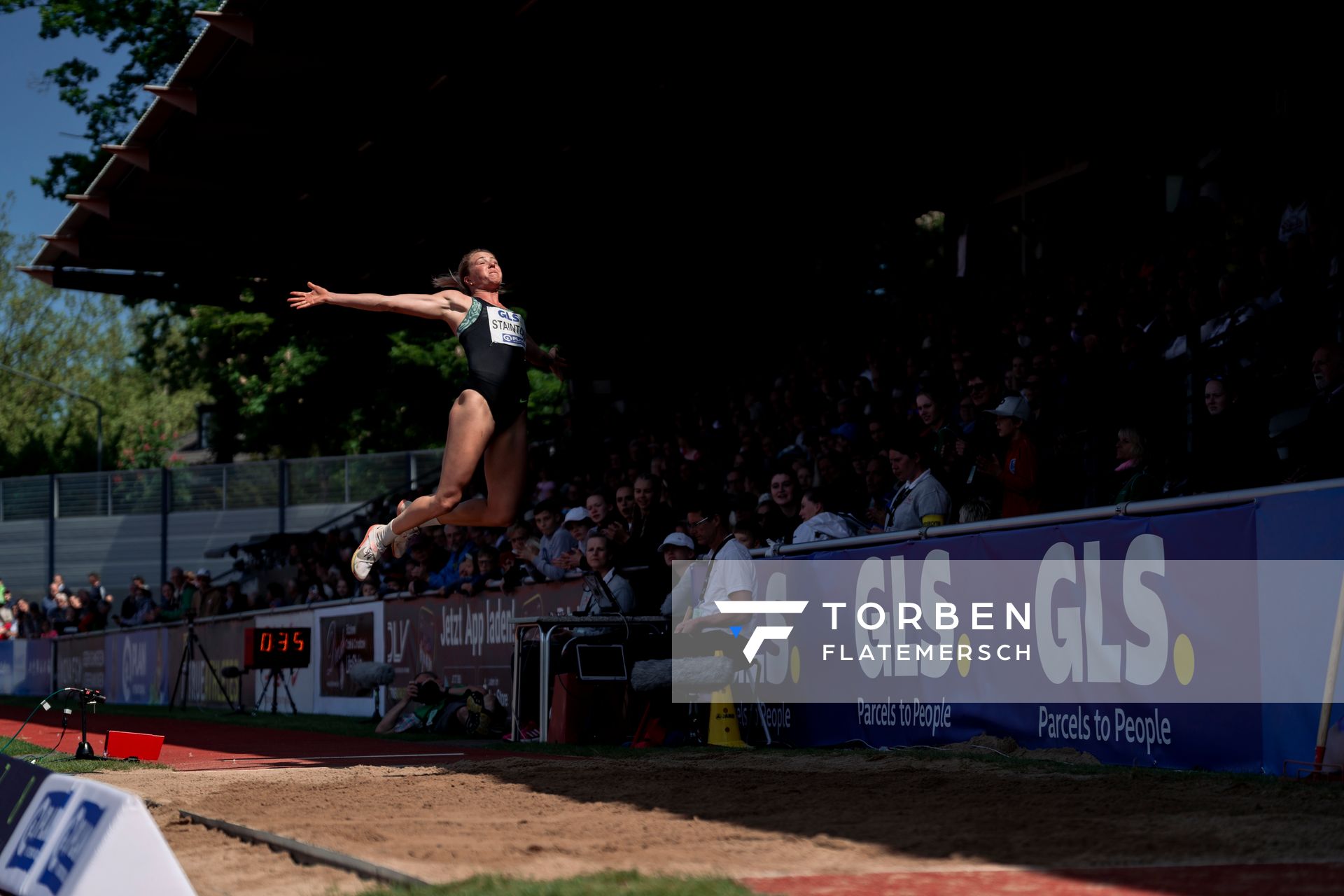 Katie Stainton (GBR) beim Weitsprung am 08.05.2022 beim Stadtwerke Ratingen Mehrkampf-Meeting 2022 in Ratingen